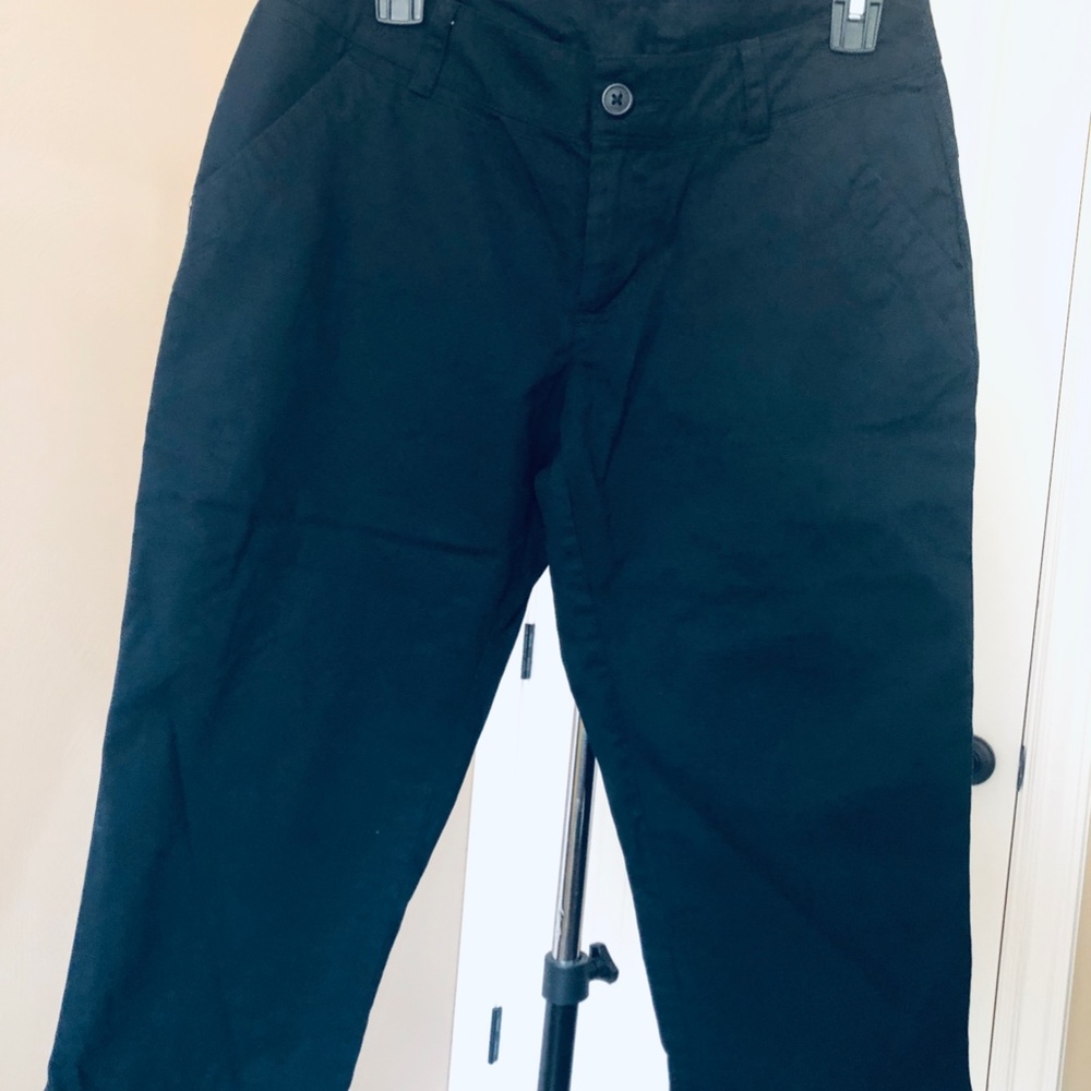 Columbia Women’s Navy Blue Capris size 8